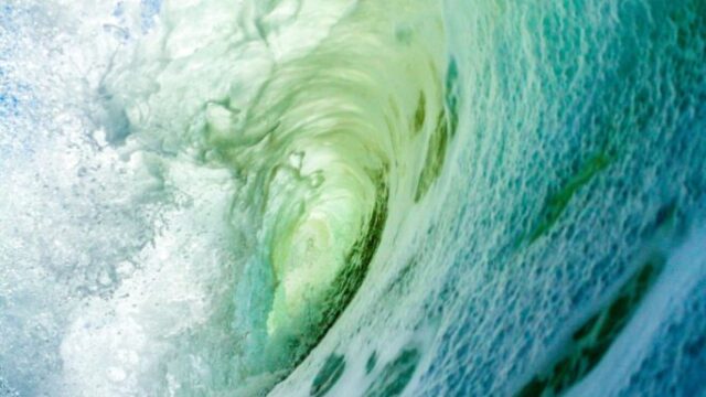 Wave Energy: Converting Ocean Power to Clean Electricity